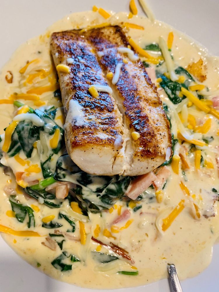 The Full Moon Oyster Bar