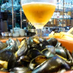 Brussel's Bar - Mussels plate