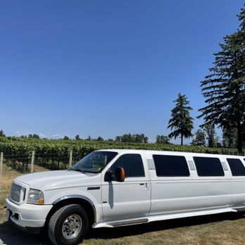 Royal Limo - Limos Near Me - Vancouver, British Columbia