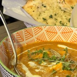 Ono Bar Grill Indian Cuisine - Paneer Tikka Masala and Garlic Naan