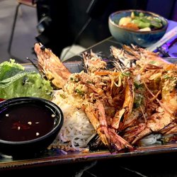 Tchin-Tchin la Cang Tin - Gambas (shrimp) on rice noodles