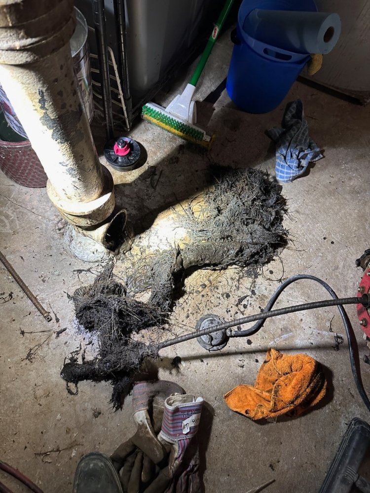 Slide of H2Flow Sewer & Drain