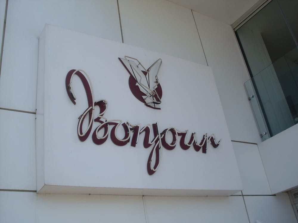 Bonjour Restaurant