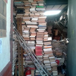 Anticuarios de la Estación Caupolicán - Libros usados