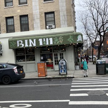 Bin 141 - BIN 141 - New American Near Me - New York, New York Bin 141 - BIN 141 - New American Near Me - New York, New York