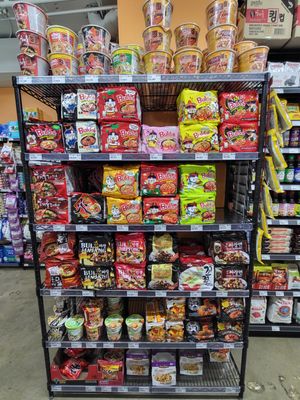 Streets Market by null