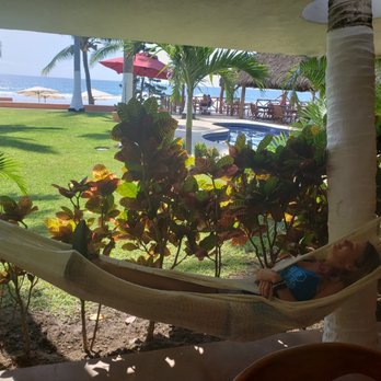 Chantli Mare - Hammocks for every room and pool in the area next to their restaurant - Hotels Near Me - La Huerta, JAL