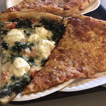 Joe's Pizzeria - Pizza Near Me - Brooklyn, New York Joe's Pizzeria - Pizza Near Me - Brooklyn, New York