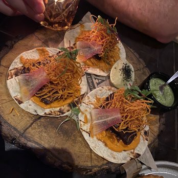 dLeña - Short rib tacos - Mexican Near Me - Washington, DC, District of Columbia