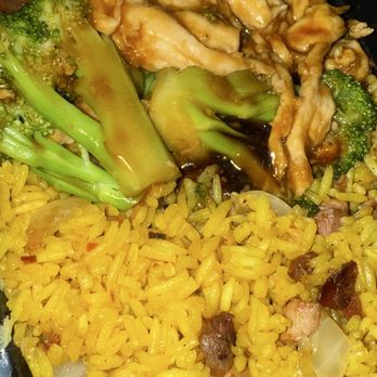 Original Number 1 Chinese Kitchen - Combination plate pork fried rice and chicken and broccoli - Chinese Near Me - Bloomfield, New Jersey