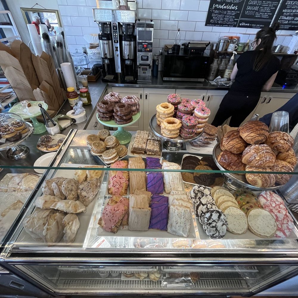Pour Coffeehouse - Coffee & Tea Near Me - Olathe, Kansas Pour Coffeehouse - Coffee & Tea Near Me - Olathe, Kansas