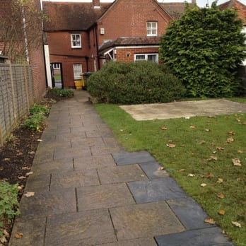 Thatham Village Dental Centre - Dentists Near Me - Thatcham, WBK Thatham Village Dental Centre - Dentists Near Me - Thatcham, WBK