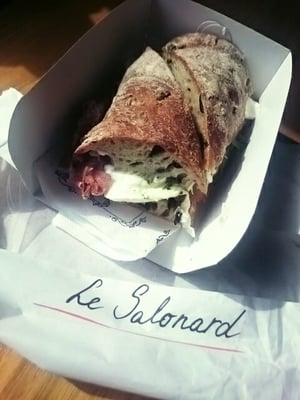 Le Salonard by null