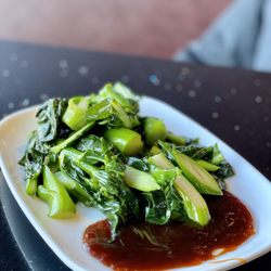 Li's Fusion - 蠔油芥蘭 Guy Lan with Oyster Sauce
