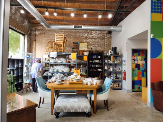 The Brown Elephant - Oak Park by null