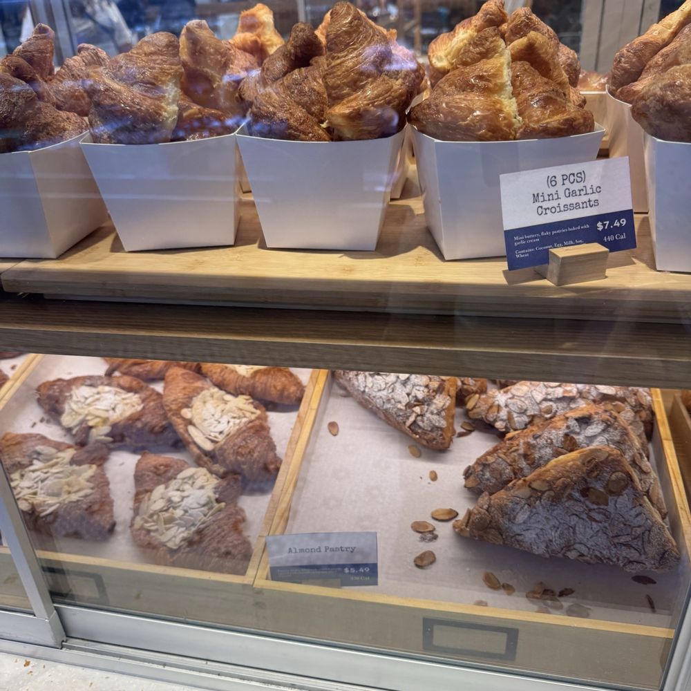 Paris Baguette - More pastries - Coffee & Tea Near Me - Mt. Pleasant, South Carolina Paris Baguette - More pastries - Coffee & Tea Near Me - Mt. Pleasant, South Carolina