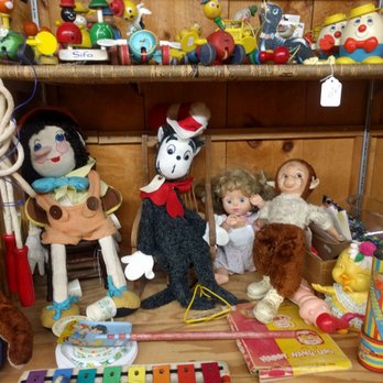 Quechee Gorge Village - Vintage toys (mothball scent included) - Shopping Centers Near Me - Quechee, Vermont Quechee Gorge Village - Vintage toys (mothball scent included) - Shopping Centers Near Me - Quechee, Vermont
