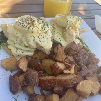 Rick's Reef - Grouper Benedict - Seafood Near Me - St. Pete Beach, Florida