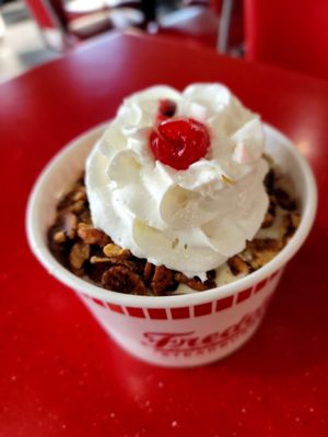 Freddy's Frozen Custard & Steakburgers by null