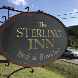 The Sterling Inn - Cute little place with kind owners and a quaint little view. I loved how homey it felt.