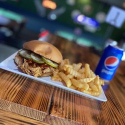 3rd Street Pub
