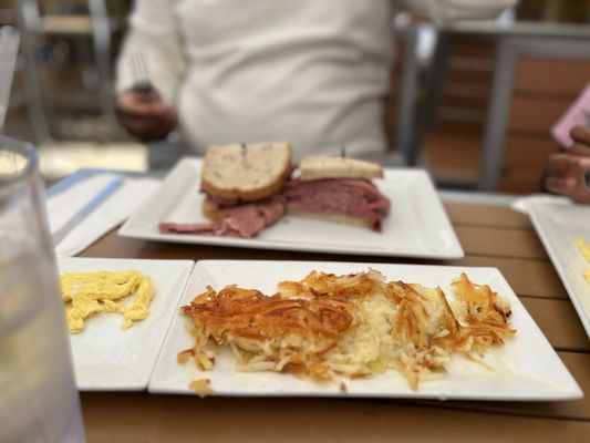 Parkway Deli & Restaurant by null
