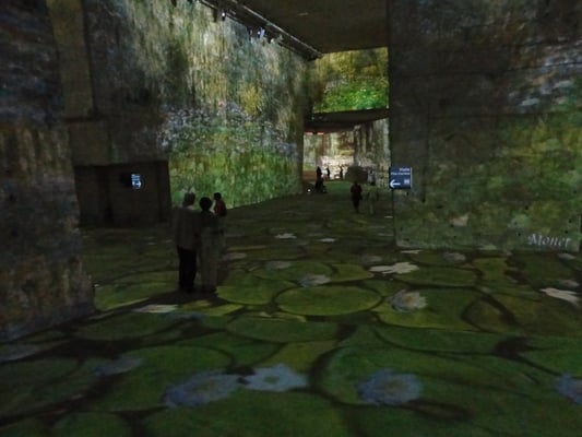 Carrières des Lumières by null