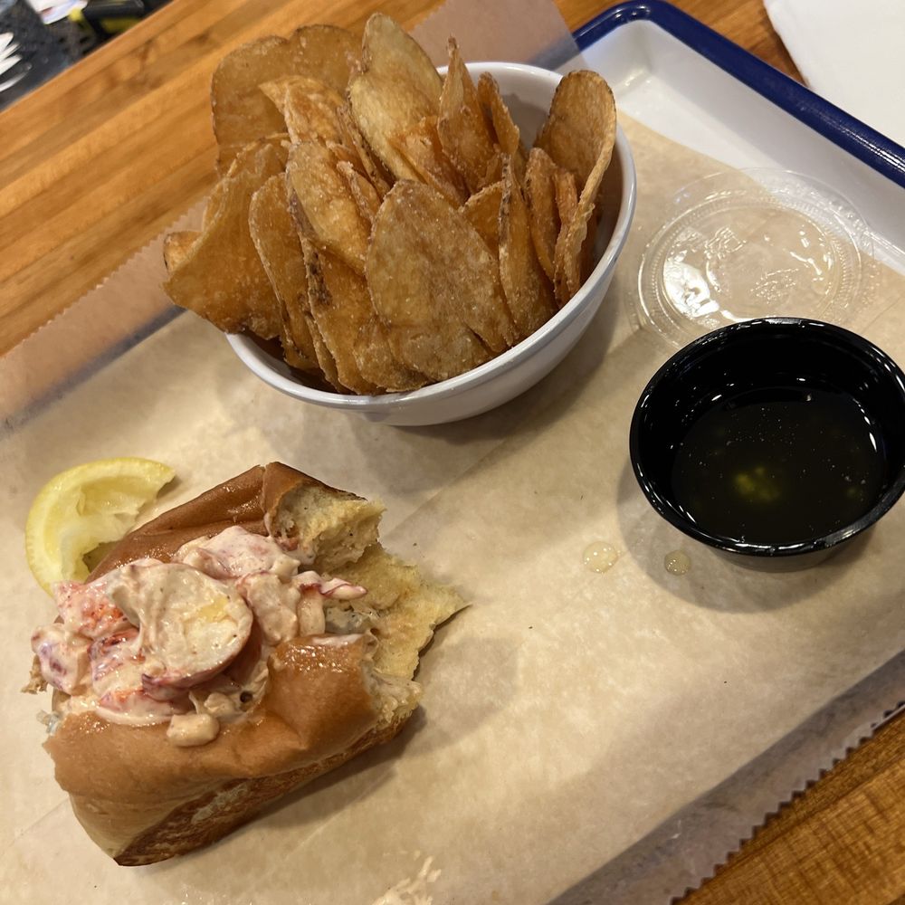 RegionAle - Maine Lobster roll - Sandwiches Near Me - Annapolis, Maryland RegionAle - Maine Lobster roll - Sandwiches Near Me - Annapolis, Maryland