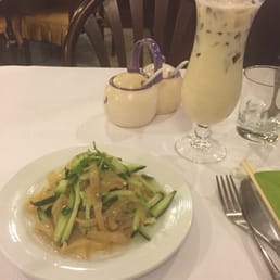 Jellyfish salad