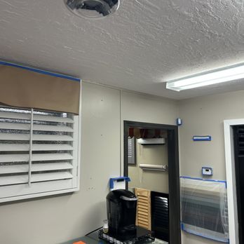 Eguez Painting - Painters Near Me