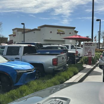 In-N-Out Burger - Burgers Near Me - Livermore, California
