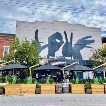 Avenue Kitchen & Bar - Curbside view - New American Near Me - Baltimore, Maryland Avenue Kitchen & Bar - Curbside view - New American Near Me - Baltimore, Maryland