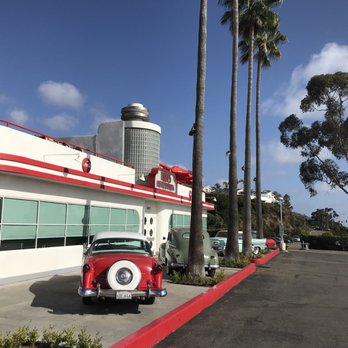 Ruby's Diner - Diners Near Me - Laguna Beach, California