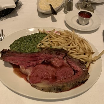 Summit House - 10 Oz Prime Rib - Steakhouses Near Me - Fullerton, California Summit House - 10 Oz Prime Rib - Steakhouses Near Me - Fullerton, California