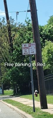 Del's Bar & Grill by null