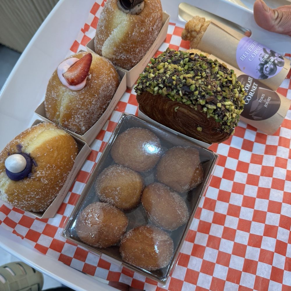 Tous Les Jours - Bakeries Near Me - National City, California Tous Les Jours - Bakeries Near Me - National City, California