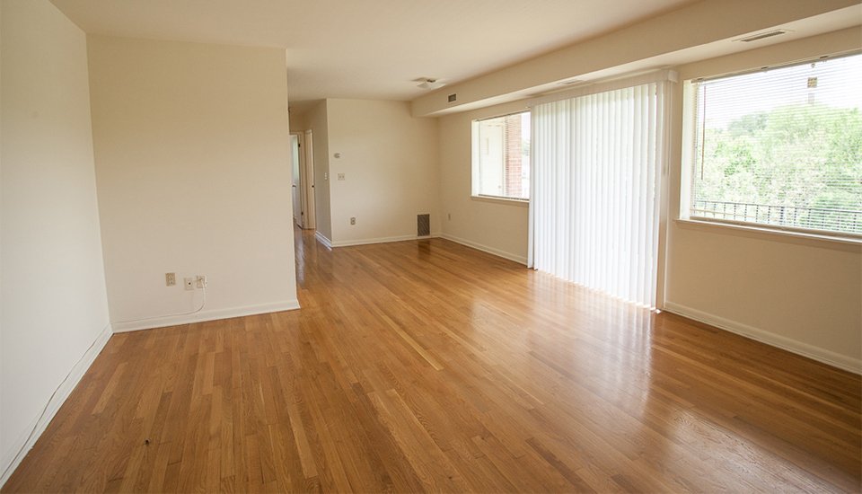 OAK HILL APARTMENTS Updated September 2024 14 Photos 208