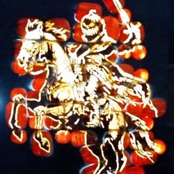 Big Rivers Waterpark & Adventures - The headless horseman carved out od pumkins.