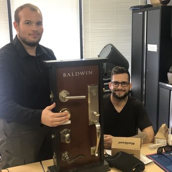 Security Locksmith - Keys & Locksmiths Near Me