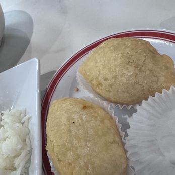 Dim 11 Congee Noodle House - Cantonese Near Me - Edison, New Jersey