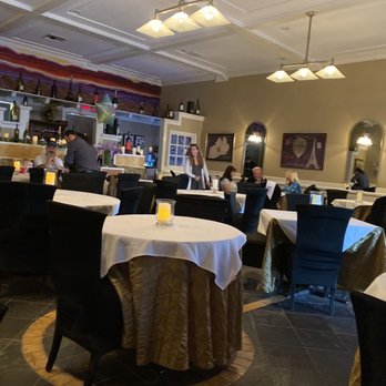 Gemmell's Restaurant - the dining area - French Near Me - Dana Point, California Gemmell's Restaurant - the dining area - French Near Me - Dana Point, California