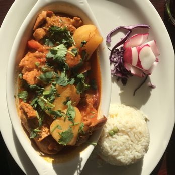 Sazon Latina - Pollo Guisado - Latin American Near Me - Gainesville, Virginia Sazon Latina - Pollo Guisado - Latin American Near Me - Gainesville, Virginia