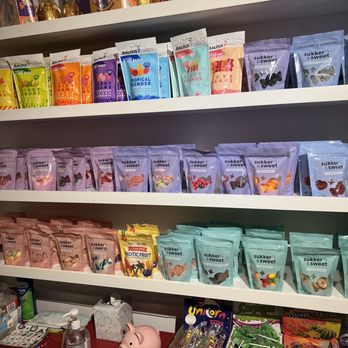 Cocoa & Candy - Chocolatiers & Shops Near Me - Studio City, California