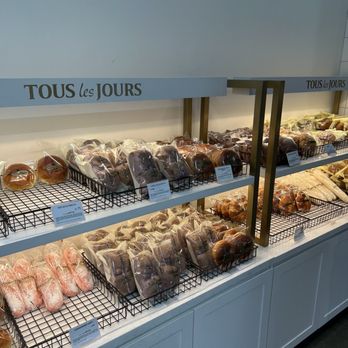 Tous Les Jours - Bakeries Near Me - Troy, Michigan
