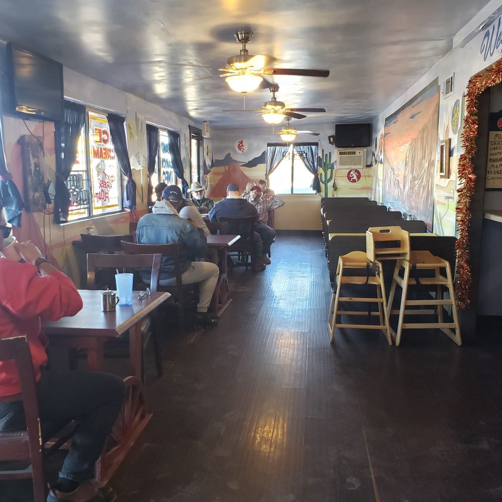 Canyon Cafe - Inside - Pizza Near Me - Dolan Springs, Arizona Canyon Cafe - Inside - Pizza Near Me - Dolan Springs, Arizona