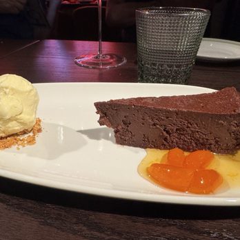 Hereford Grill - Steakhouses Near Me - Miami, Florida Hereford Grill - Steakhouses Near Me - Miami, Florida