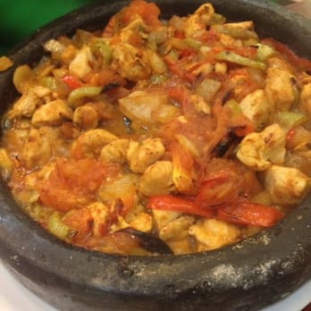 Tas Firin Restaurant - Chicken Tava (£8.50): w/tomatoes/onions/green & red peppers. Served bubbly and steamy. Takes 30 minutes; worth the wait. - Turkish Near Me - London, XGL Tas Firin Restaurant - Chicken Tava (£8.50): w/tomatoes/onions/green & red peppers. Served bubbly and steamy. Takes 30 minutes; worth the wait. - Turkish Near Me - London, XGL