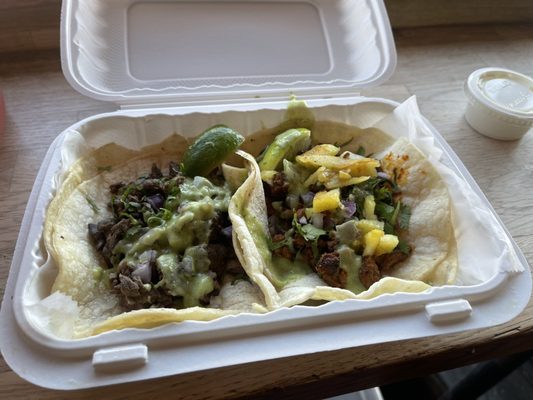 La Victoria Taqueria by null