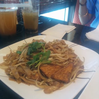 Gossip Tapioca - Chow fun with tofu - Vietnamese Near Me - West Valley City, Utah Gossip Tapioca - Chow fun with tofu - Vietnamese Near Me - West Valley City, Utah