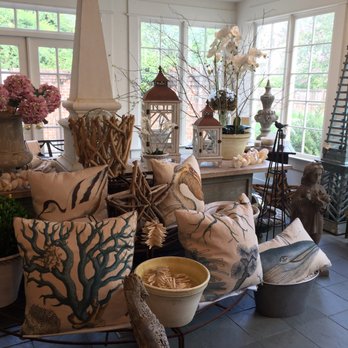 Wharf Hill - Beauty - Antiques Near Me - Smithfield, Virginia